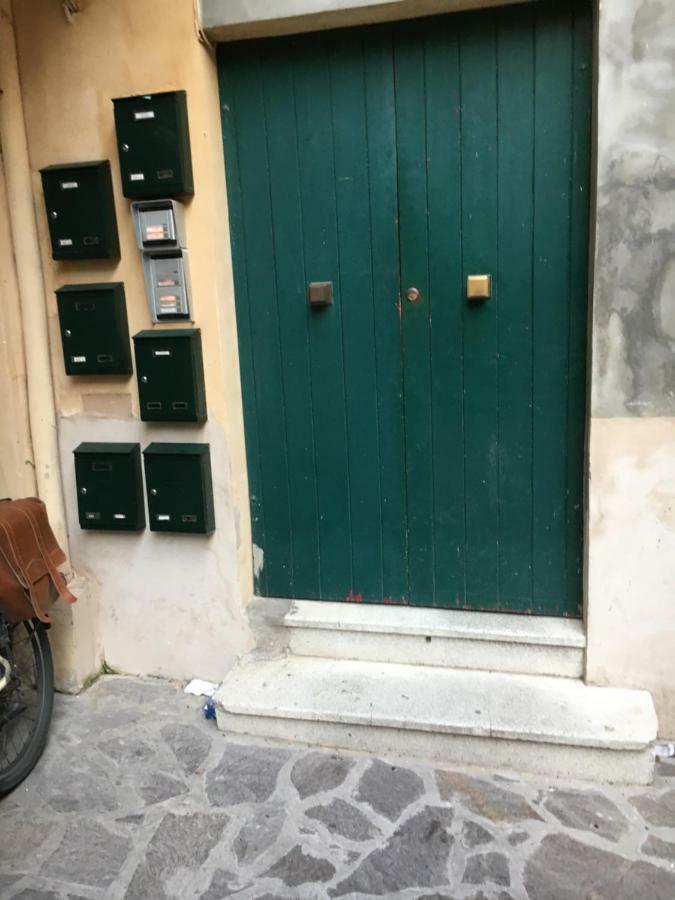 法诺Res. Centro Storico公寓 外观 照片